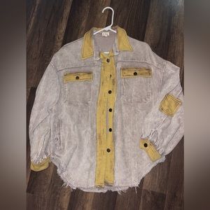 POL women’s corduroy shacket cream/tan and mustard color size small